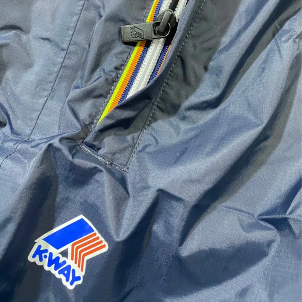 K-Way rain over pants